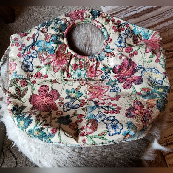 HOBO Giorgia Floral Handbag Limited Edition - Picture 9 of 14